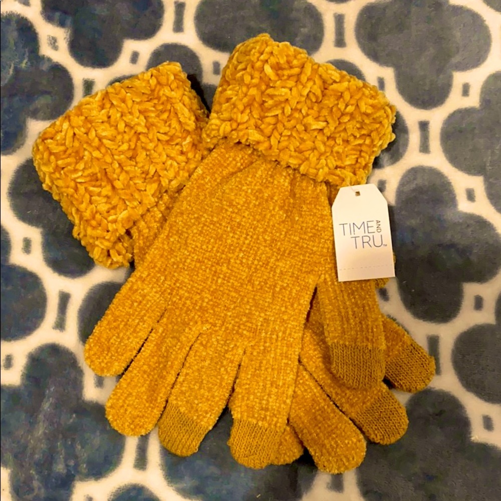Chenille Touch Gloves
